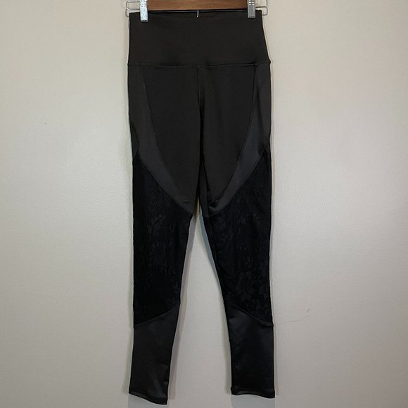 Nova Sport Womens Lace Embellished Leggings sz M NWOT - Picture 1 of 7